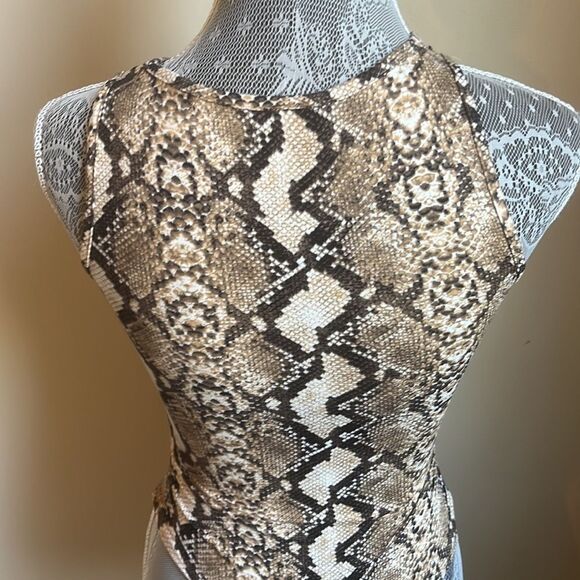 Bold Diva Cutout Snake Bodysuit Sz Small - Picture 7 of 10